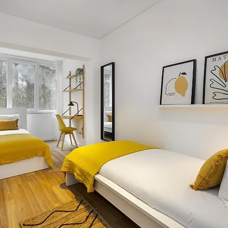 Whome Chic & Stylish Retreat In Estoril'S Finest Location Exterior photo