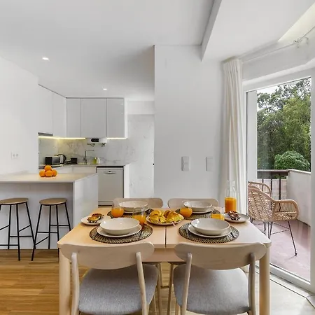 Whome Chic & Stylish Retreat In Estoril'S Finest Location Exterior photo