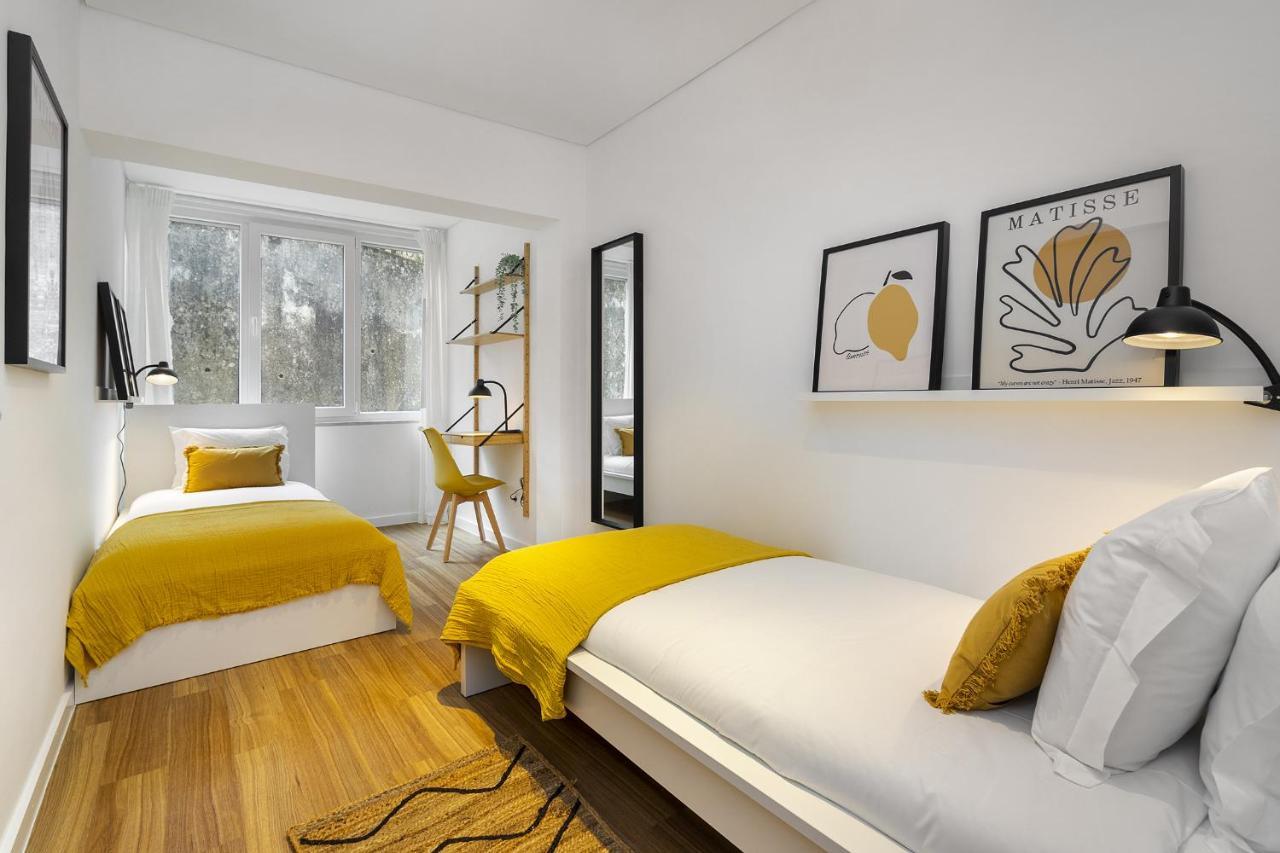 Whome Chic & Stylish Retreat In Estoril's Finest Location Apartment Estoril