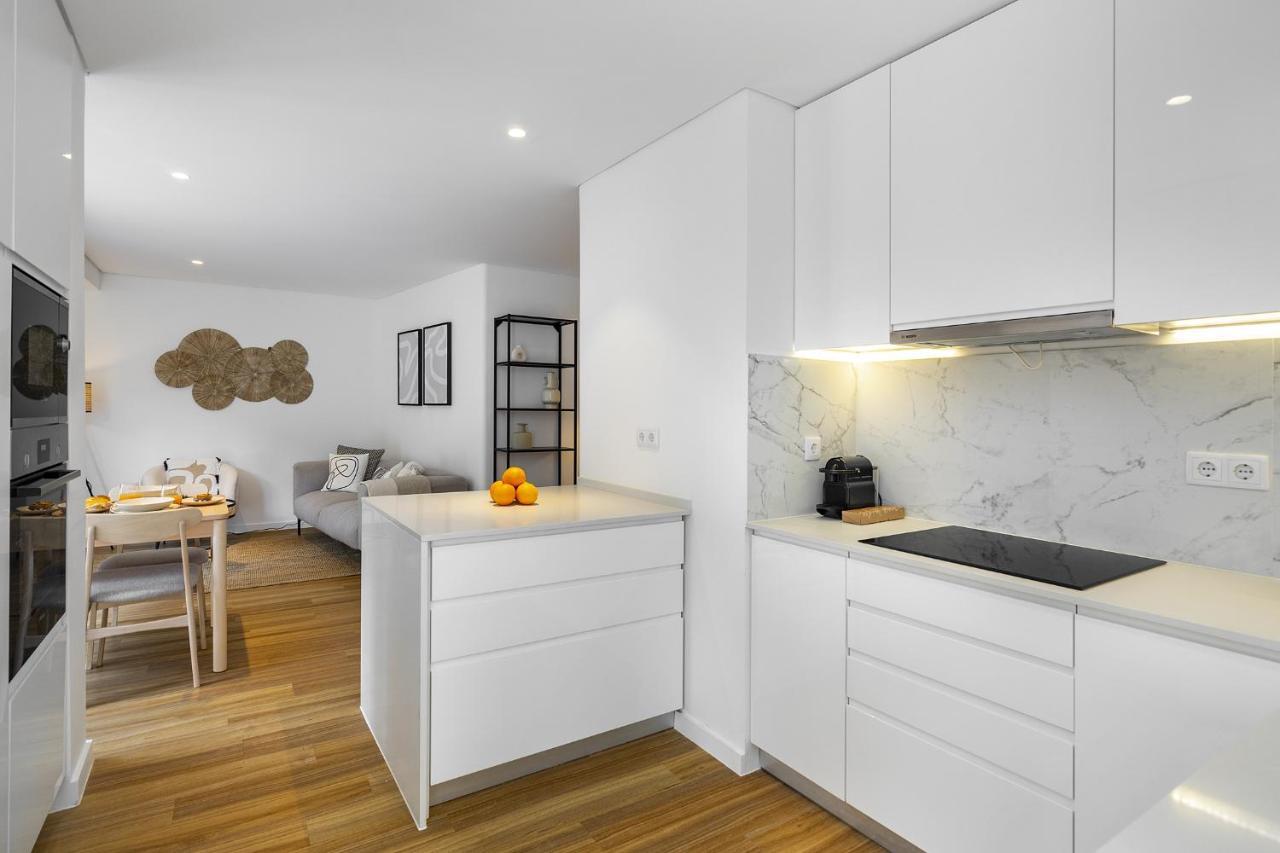 Apartment Whome Chic & Stylish Retreat In Estoril's Finest Location Estoril