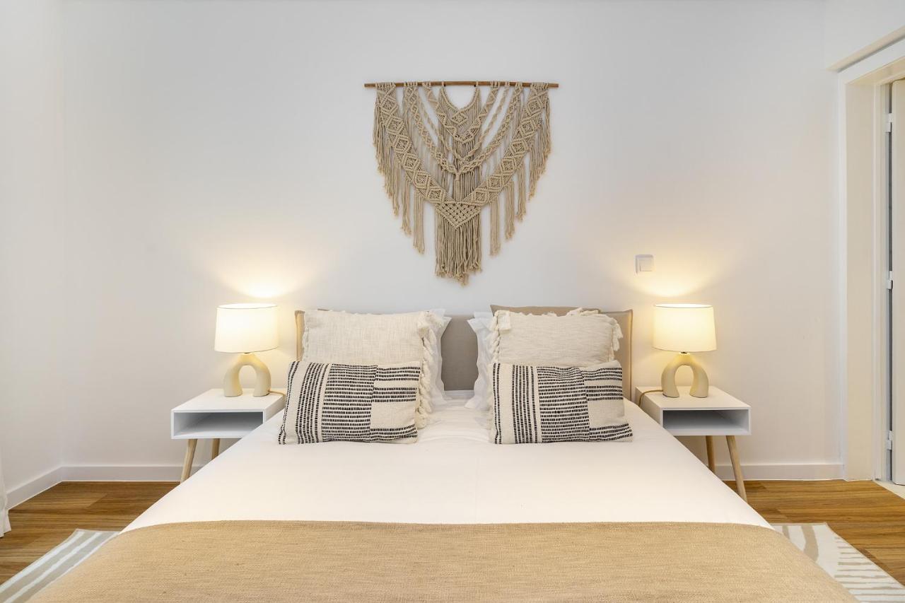 Apartment Whome Chic & Stylish Retreat In Estoril's Finest Location Estoril