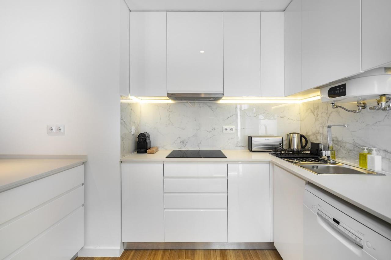 Apartment Whome Chic & Stylish Retreat In Estoril's Finest Location Estoril