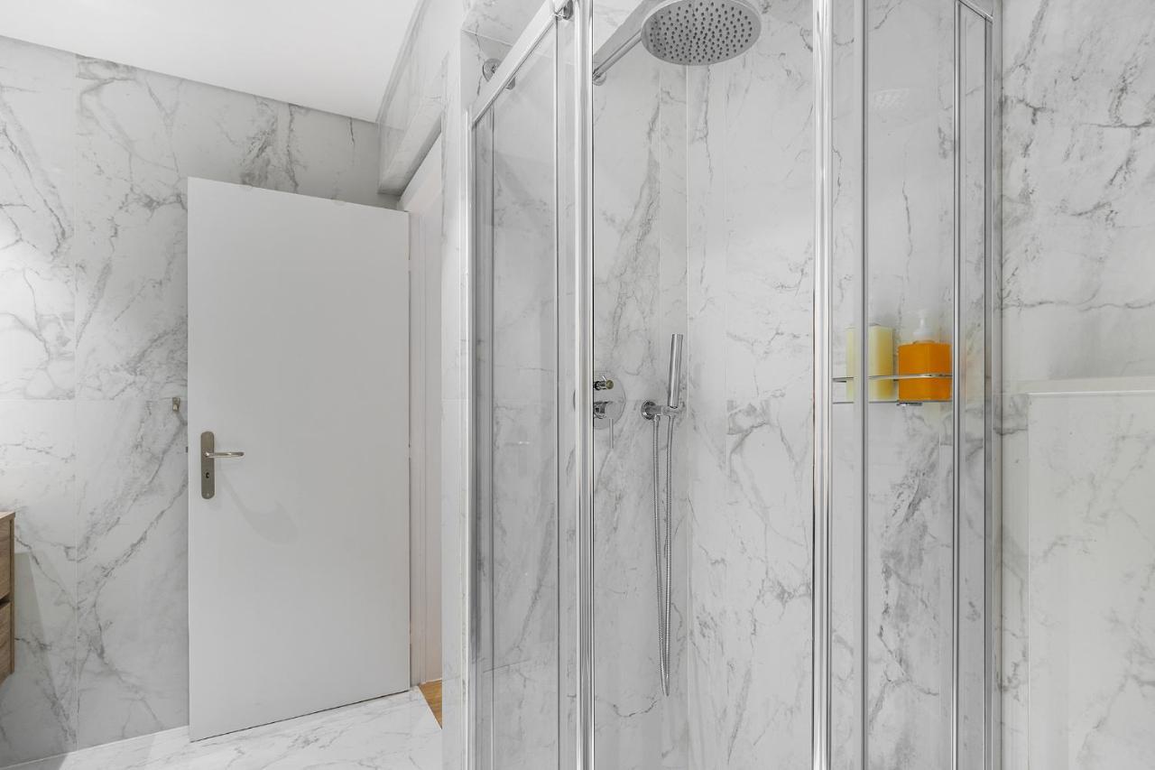 Apartment Whome Chic & Stylish Retreat In Estoril's Finest Location